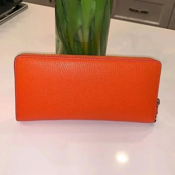 Michael Kors Jet Set Travel wallet Poppy orange color NWT gorgeous wallet - Picture 2 of 5